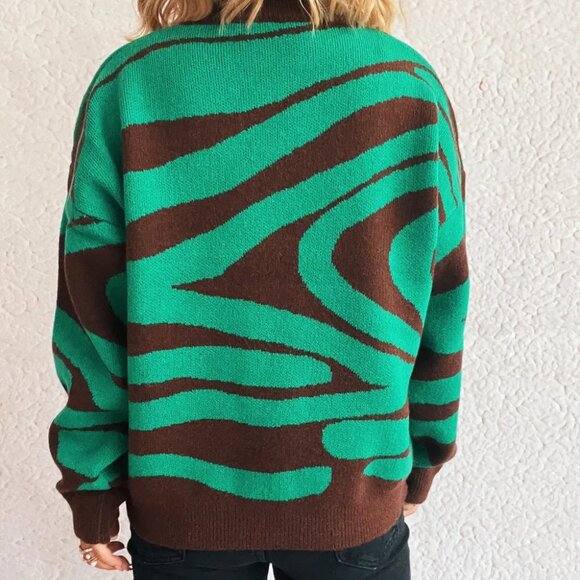 Zebra Print Round Neck Sweater - Picture 11 of 16